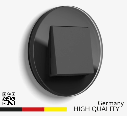 Gira Studio cover frame glass black 135 أفضل أفياش ومفاتيح كهرباء المانية لون اسود